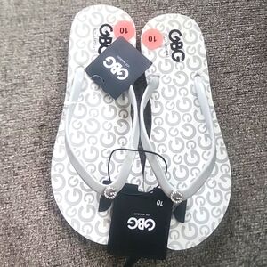 GBG Los Angeles White Sandals